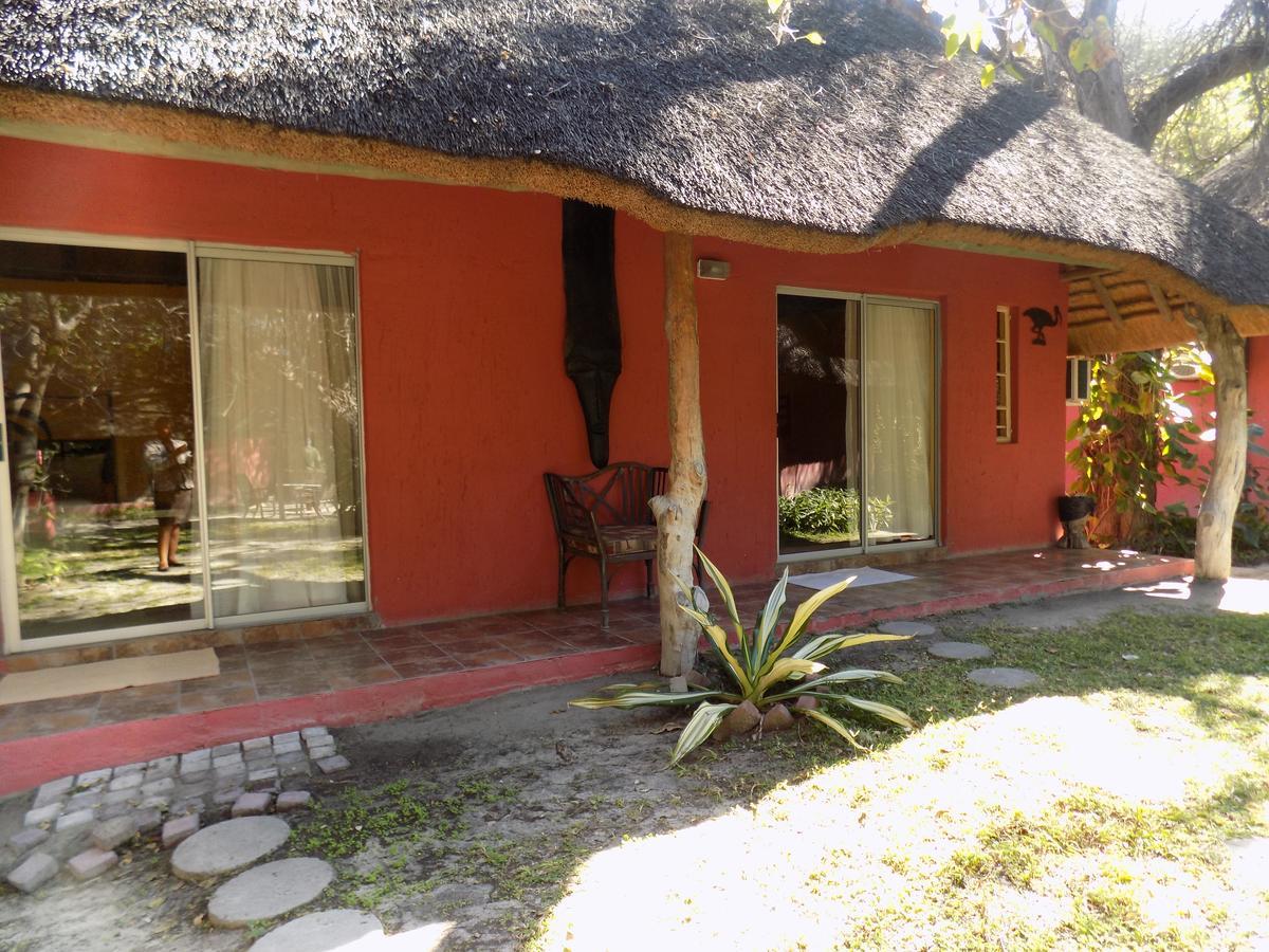 Jump Street Chalets Maun Exterior photo